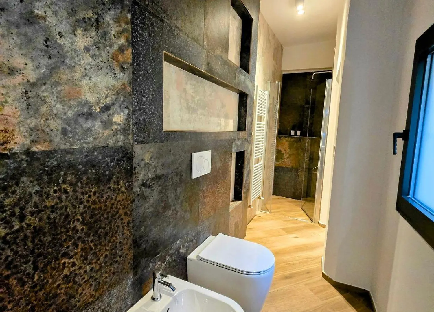 Piazza San Martino 9 Bed & Breakfast Bolonya 0*,  İtalya